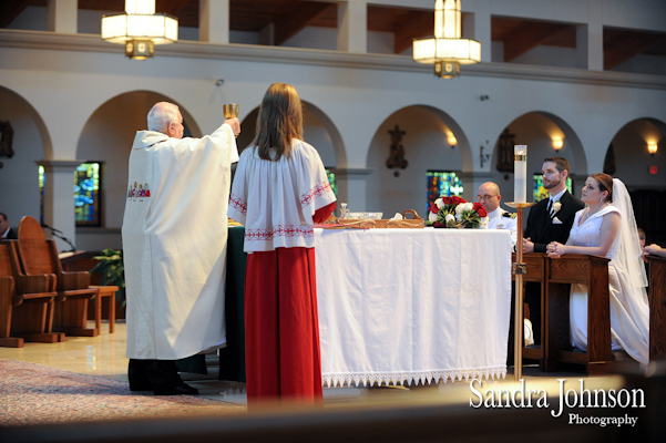 Best Annunciation Catholic Wedding Photos - Sandra Johnson (SJFoto.com)